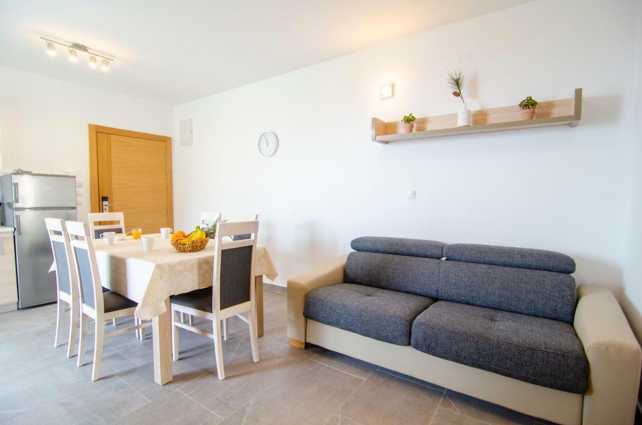 Apartments Sara 3 波尔 外观 照片