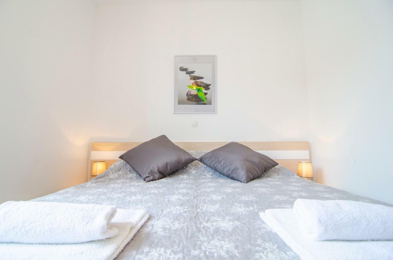 Apartments Sara 3 波尔 外观 照片